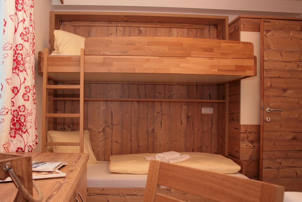 Intown Apartment Schmiede ザールバッハ・ヒンターグレム エクステリア 写真